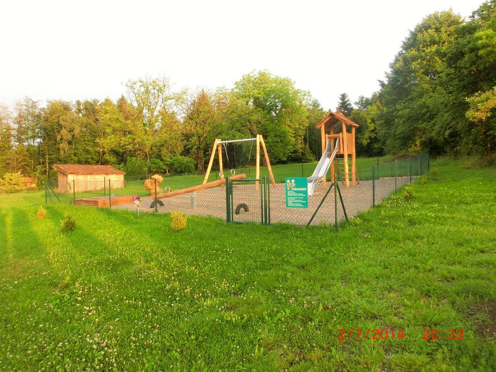 Bio Ferienhof Heiler Feldkirchen-Westerham Ngoại thất bức ảnh
