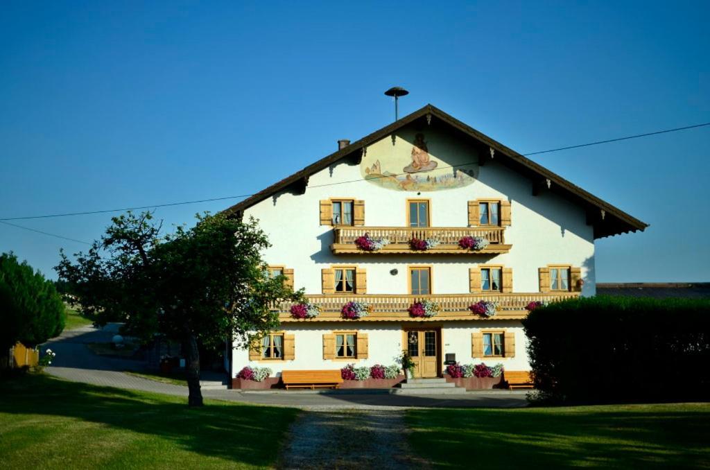 Bio Ferienhof Heiler Feldkirchen-Westerham Ngoại thất bức ảnh