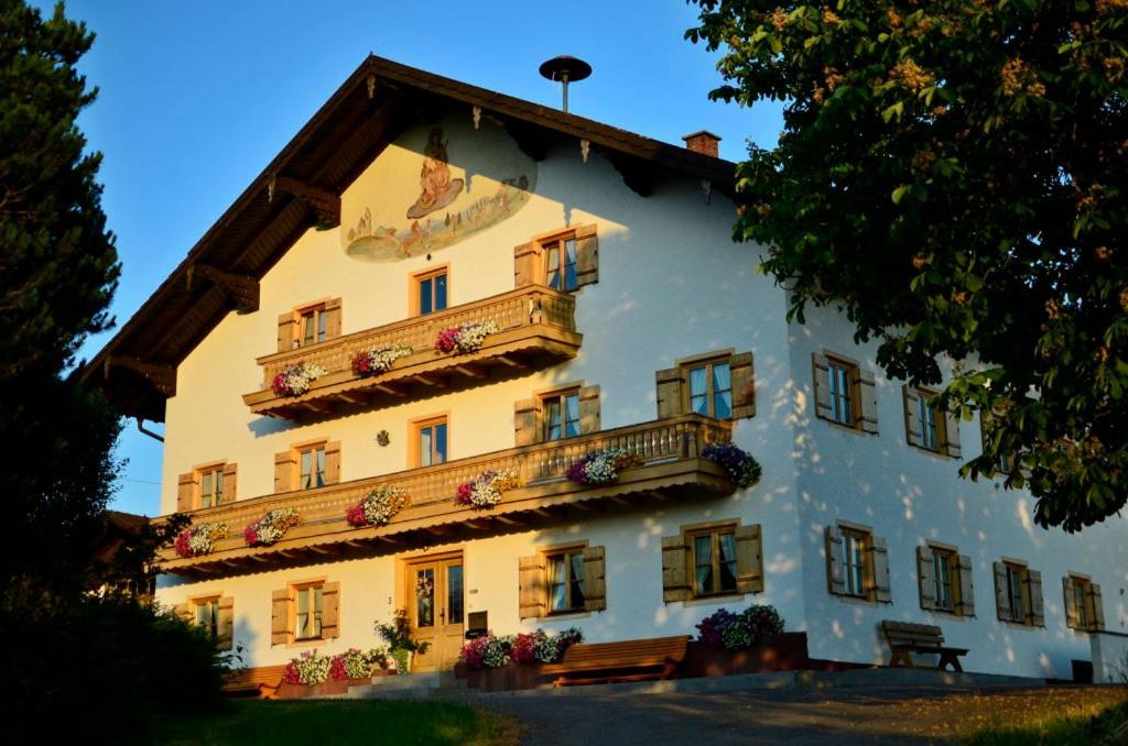 Bio Ferienhof Heiler Feldkirchen-Westerham Ngoại thất bức ảnh