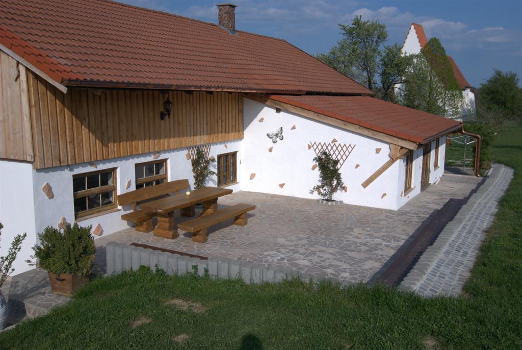 Bio Ferienhof Heiler Feldkirchen-Westerham Ngoại thất bức ảnh