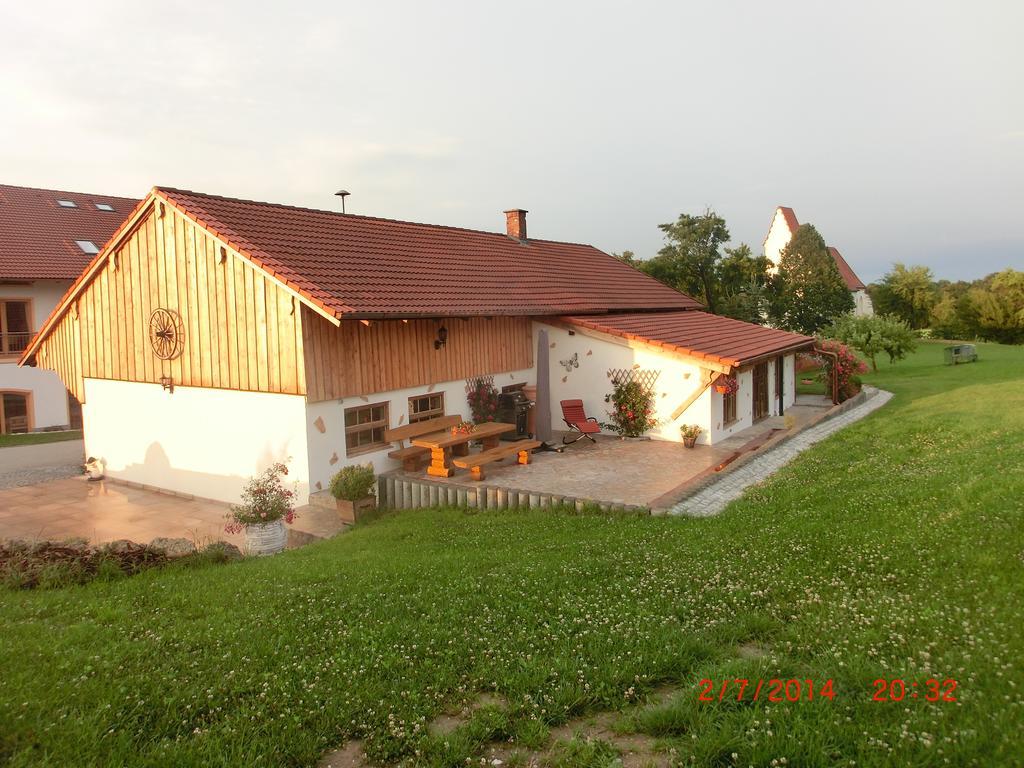 Bio Ferienhof Heiler Feldkirchen-Westerham Ngoại thất bức ảnh