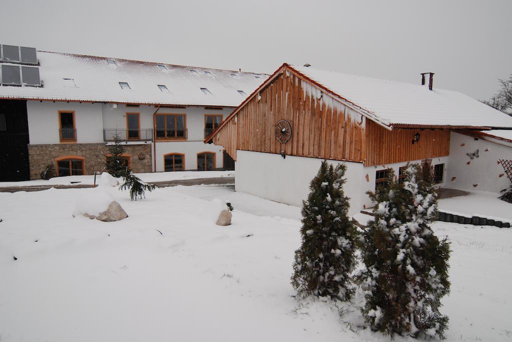 Bio Ferienhof Heiler Feldkirchen-Westerham Ngoại thất bức ảnh