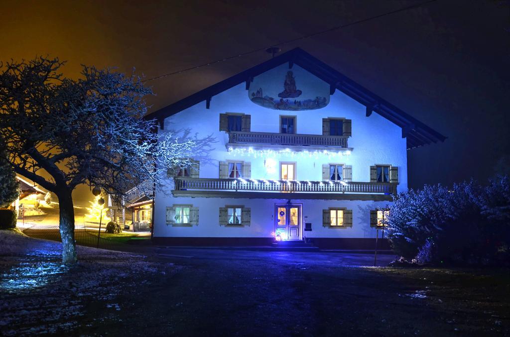 Bio Ferienhof Heiler Feldkirchen-Westerham Ngoại thất bức ảnh